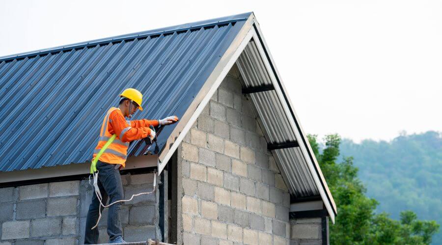 Professional Flat Roofing Installation in Malone, WI